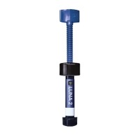 Luna 2: Universal Nanohybrid Composite (4 g syringe) - A1 Img: 202308191