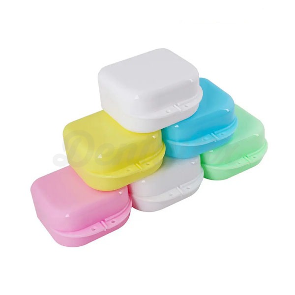 Cajas de Ortodoncia de Colores Surtidos (24 uds) Img: 202411091