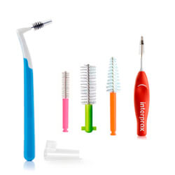 Brosses interdentaires