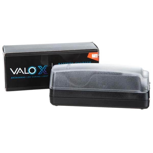 Valo X : Chargeur de batterie pour lampe à polymériser Img: 202304081