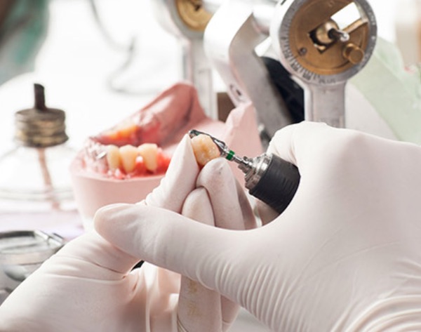 Frese per laboratorio dentale