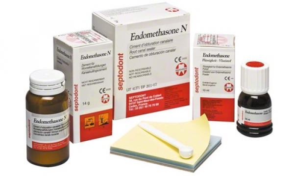 ENDOMETHASONE N   Sigillante permanente del condotto radicolare - Set 14 gr. di polvere + 10 ml. di liquido. Img: 202303111