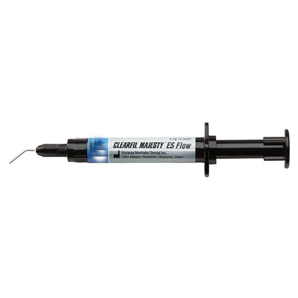 Clearfil Majesty è a basso flusso: Composito a bassa viscosità in siringa (2,7 gr) - A1 Img: 202107101