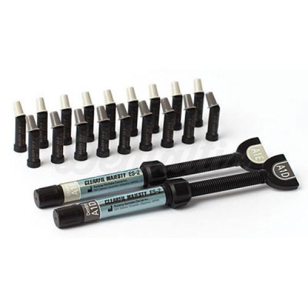 CLEARFIL MAJESTY ES-2 PREMIUM COMPOSITE UNIVERSAL 3.6gr / 2.0 ml