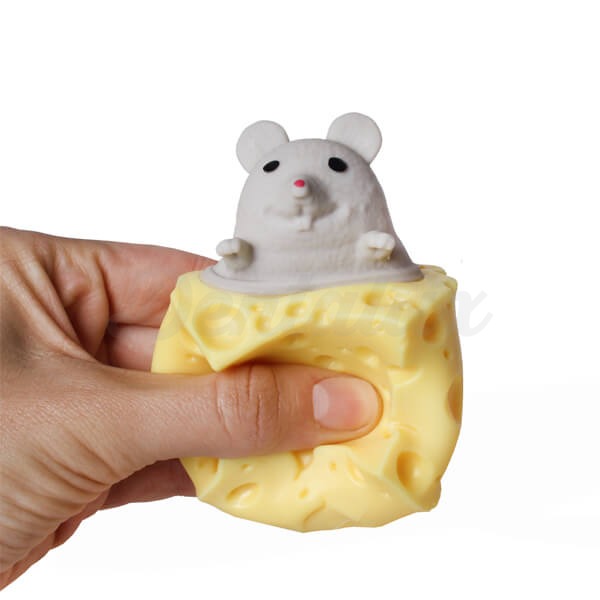 Brinquedo anti-stress em forma de Queijo com Rato (12 un.) Img: 202406081