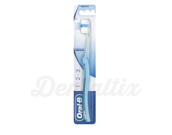 Oral-B Indicador: Escova de dentes médio Img: 202011211