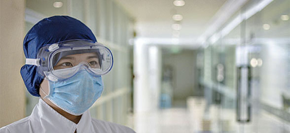 La nueva normalidad (I) : ¿Cómo protegerse correctamente en la Clínica Dental?